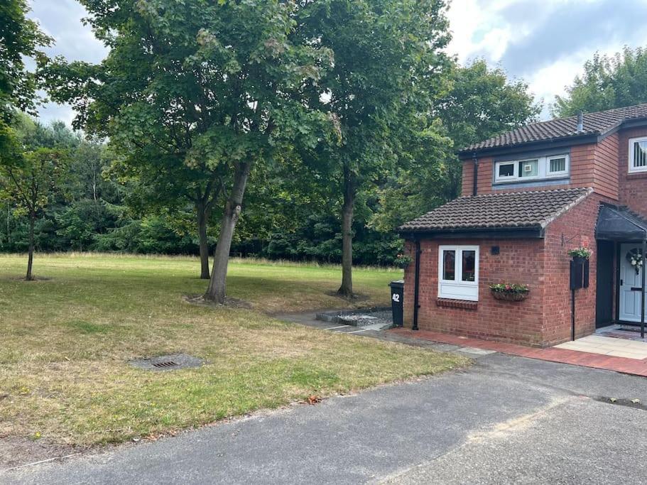 Well Presented 2 Bedroom House Village Holiday Let Strensall Bagian luar foto