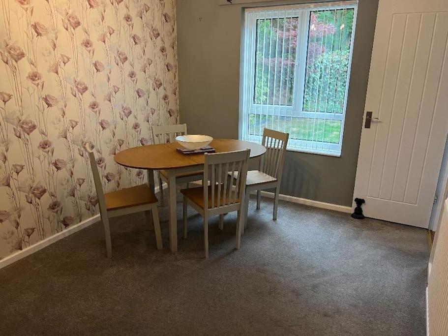 Well Presented 2 Bedroom House Village Holiday Let Strensall Bagian luar foto
