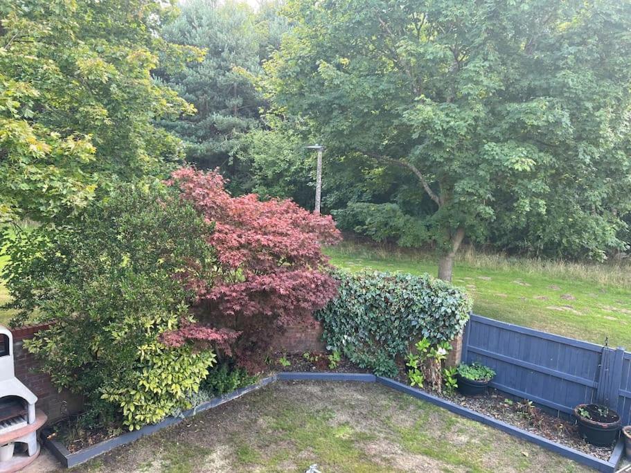 Well Presented 2 Bedroom House Village Holiday Let Strensall Bagian luar foto